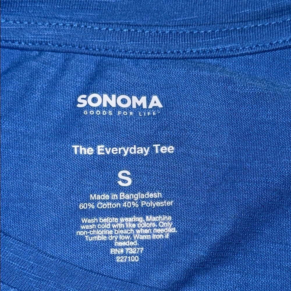 Sonoma The Everyday Tee Blue shortsleeve Women's Top casual shirt size Small - Picture 7 of 7